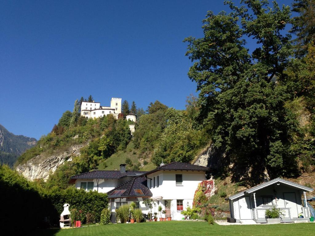 Apartments Schloss-Weissenstein-Strasse Matrei in Osttirol Eksteriør billede